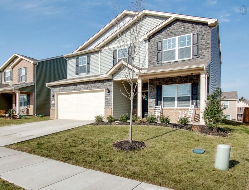 106 Suggs, Lebanon, TN 37087