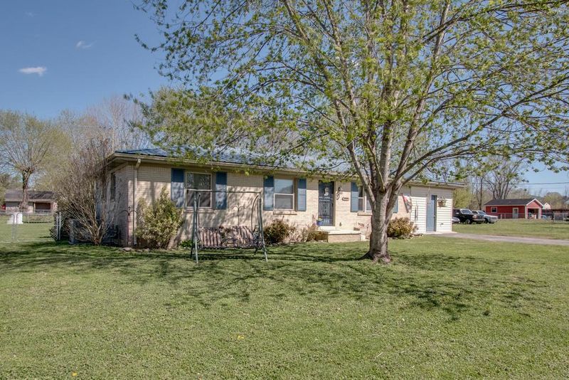 118 Riverside Dr, Carthage, TN 37030