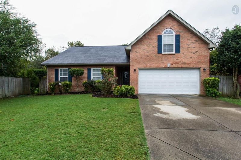 1205 Summerview Cv, Nashville, TN 37221