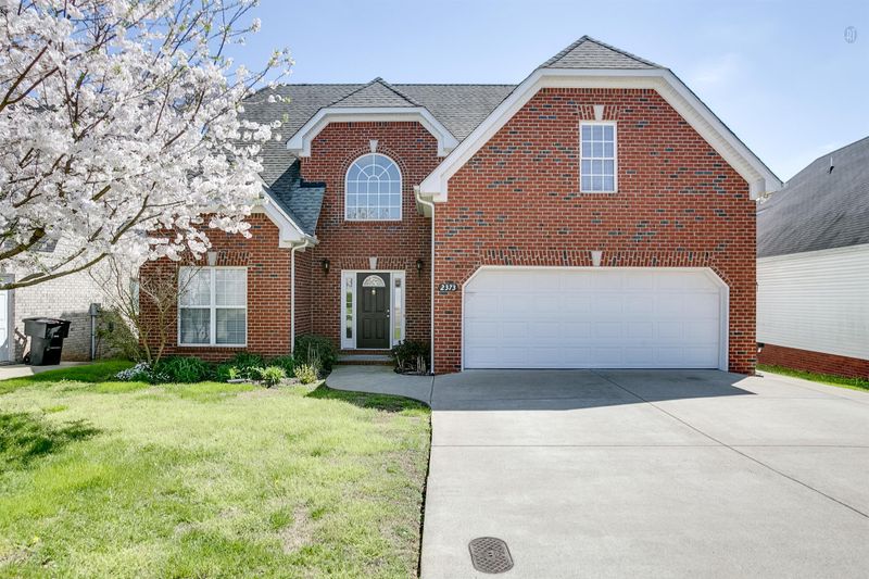 2373 Oak Hill Dr, Murfreesboro, TN 37130