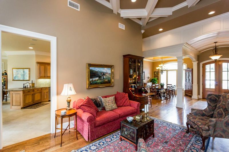 412 Amarillo Dr, Lebanon, TN 37087