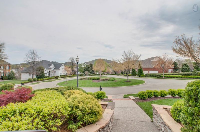 417 Autumn Lake Trl, Franklin, TN 37067