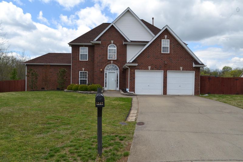 1542 Nathan Ct, Murfreesboro, TN 37130