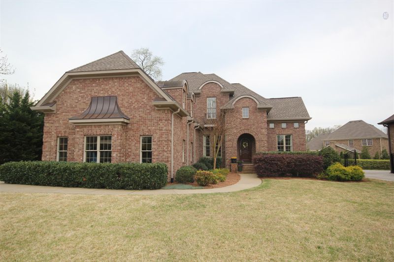 2023 Alexander Blvd, Murfreesboro, TN 37130