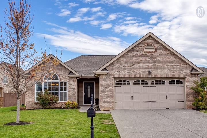 1070 Savannah Ave, Gallatin, TN 37066