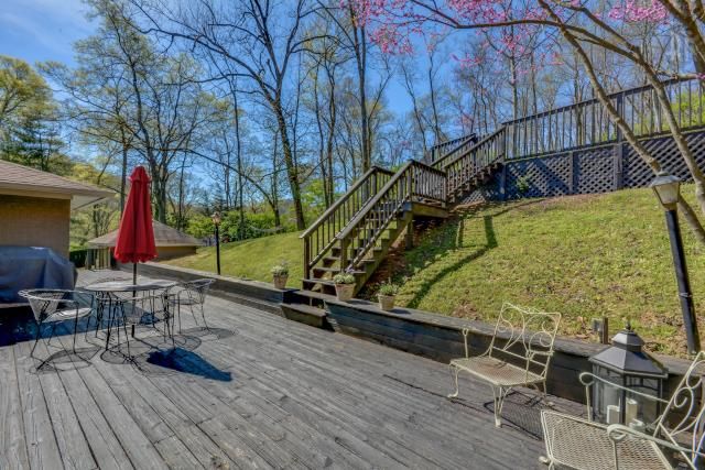410 Grayson Dr, Nashville, TN 37205