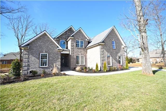 541 Piccadilly Dr #31, Murfreesboro, TN 37128