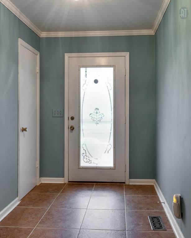 720 Glenn Ct, Nashville, TN 37217