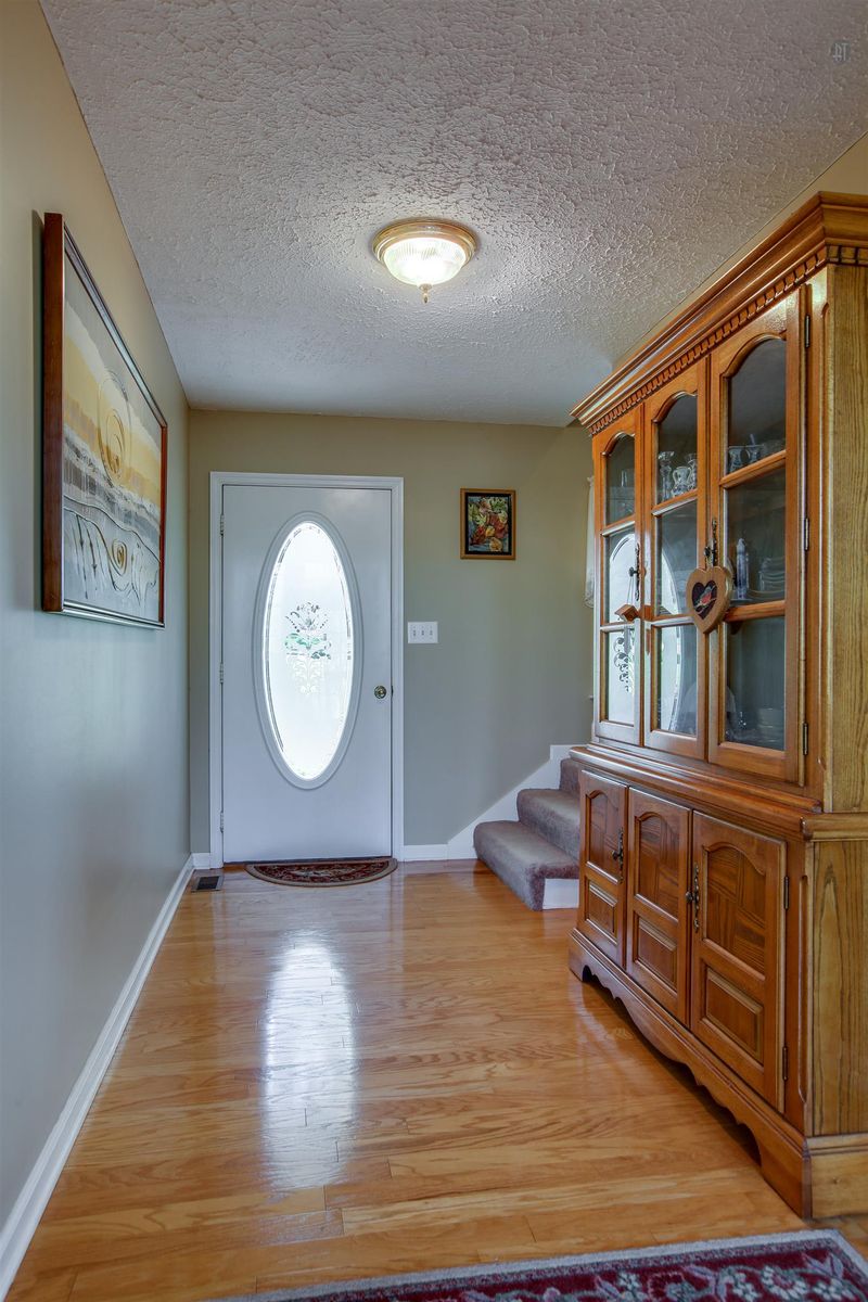 3680 Rutherford Dr, Spring Hill, TN 37174