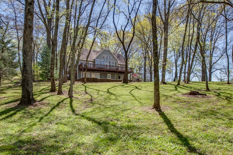 3680 Rutherford Dr, Spring Hill, TN 37174