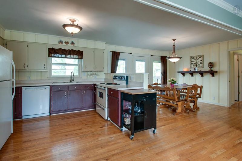 1803 Susan Dr, Murfreesboro, TN 37129