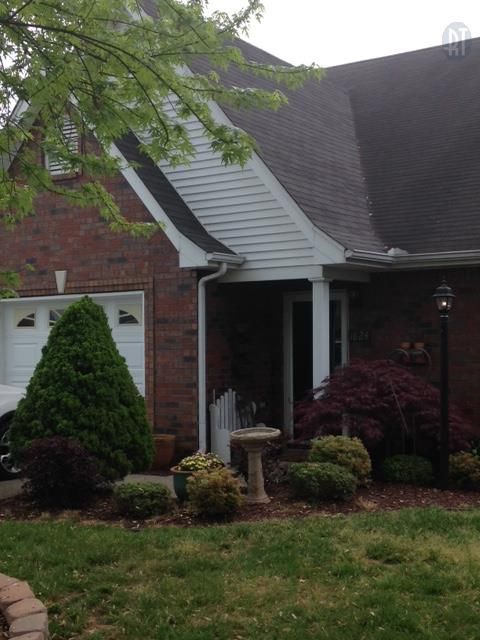 1824 Thomas Ct, Murfreesboro, TN 37127