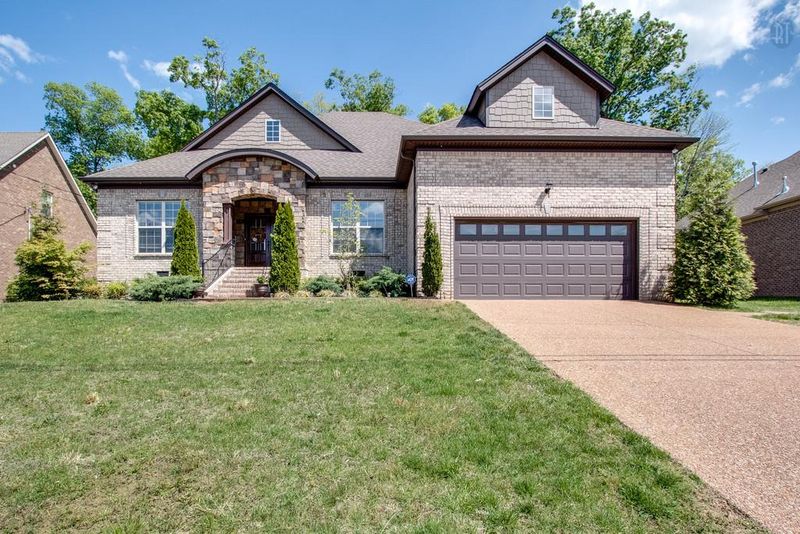 115 Hawthorne Valley, Mount Juliet, TN 37122