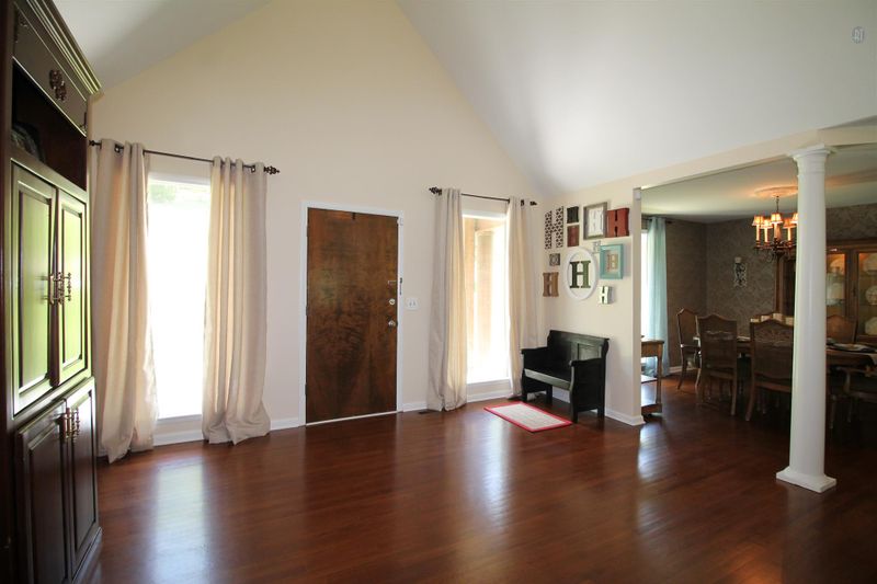 889 Holly Tree Gap Rd, Brentwood, TN 37027