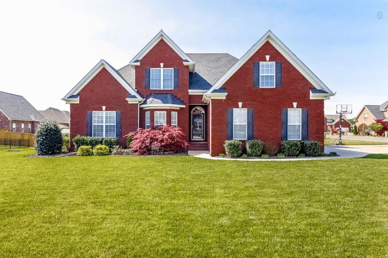 1822 Marian Ln, Murfreesboro, TN 37130