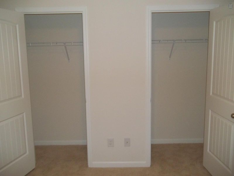 1317 Rainglen Cv, Antioch, TN 37013
