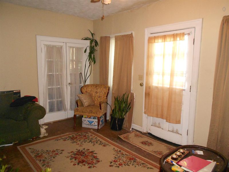 1027 Mansfield Ave, Nashville, TN 37206