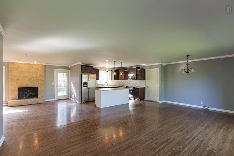 1341 Cheyenne Blvd, Madison, TN 37115