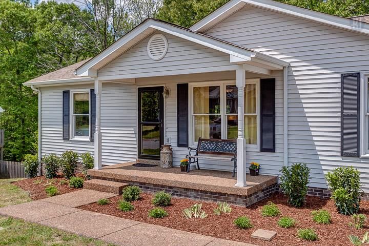 7102 Totty Rd, Fairview, TN 37062