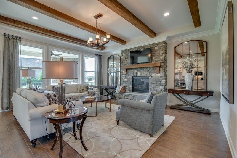 973 Vinings Blvd #1422, Gallatin, TN 37066
