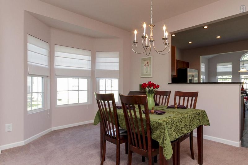 2042 Silverton Cir, Spring Hill, TN 37174