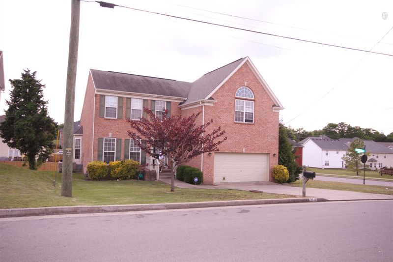 2544 Kanlow Dr, Antioch, TN 37013