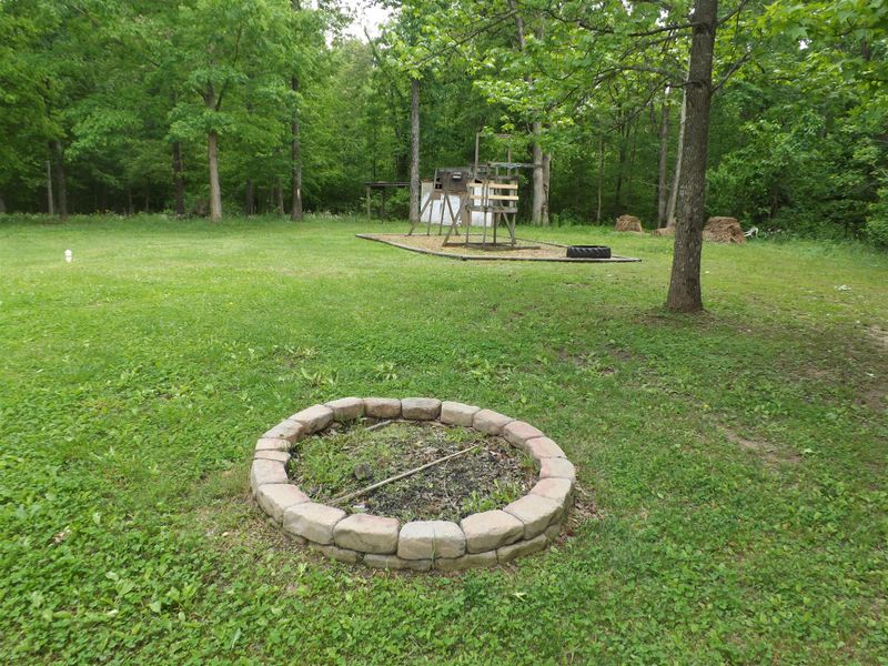 2660 Balthrop Rd, Pleasant View, TN 37146