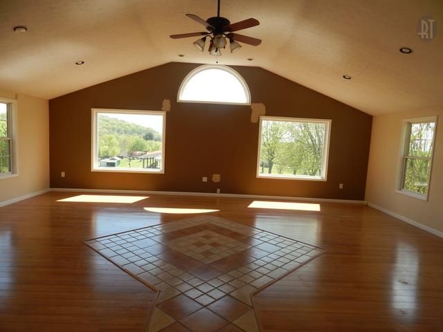 2740 Sherrilltown Rd, Watertown, TN 37184