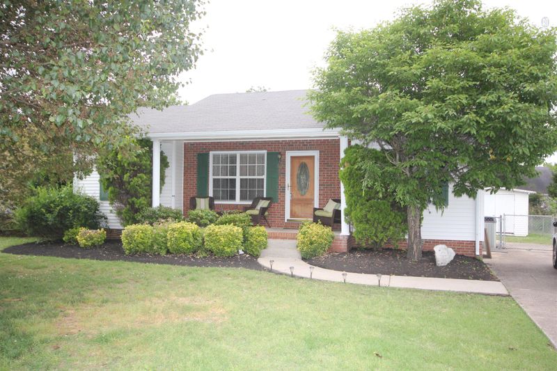 159 Constitution Ave, La Vergne, TN 37086