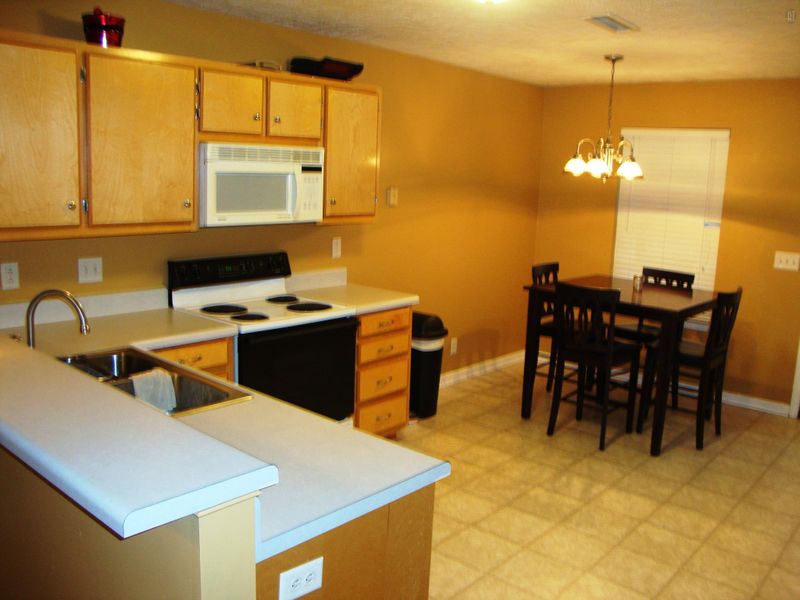 1319 Owasa Trl, Murfreesboro, TN 37130