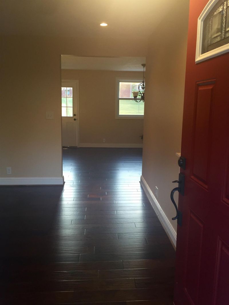 125 N Greenhill Rd, Mount Juliet, TN 37122
