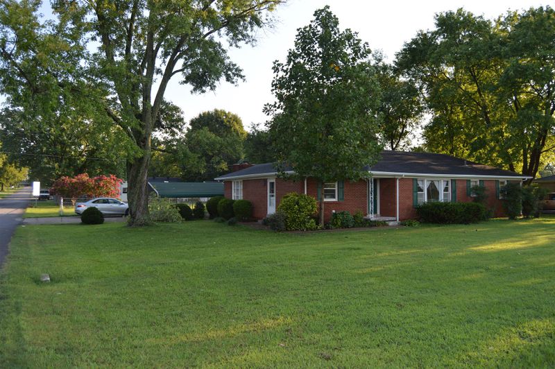 908 Sam Davis Rd, Smyrna, TN 37167