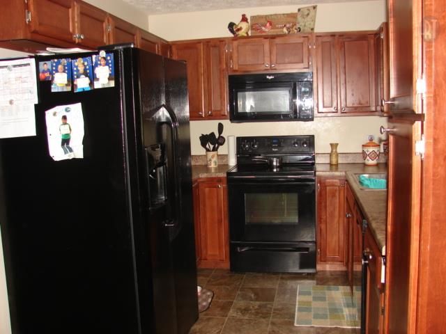 1200 Mount Vernon Rd, Bethpage, TN 37022
