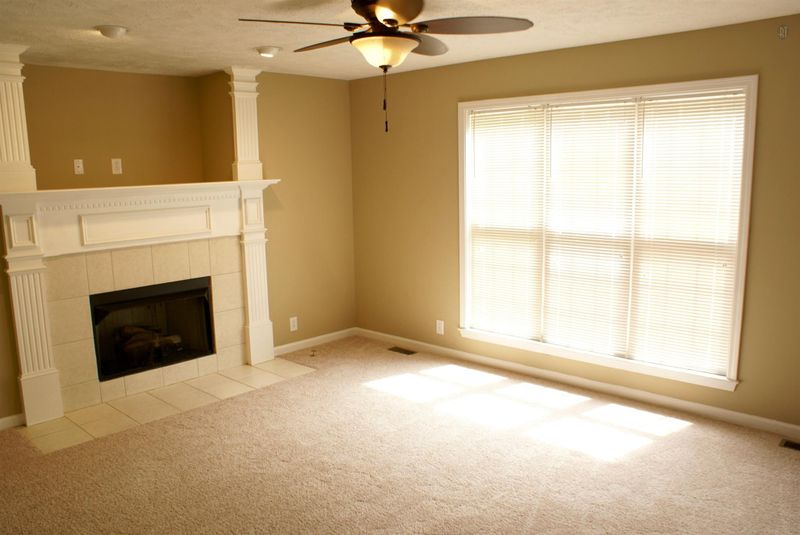 824 Hammersmith Dr, Smyrna, TN 37167