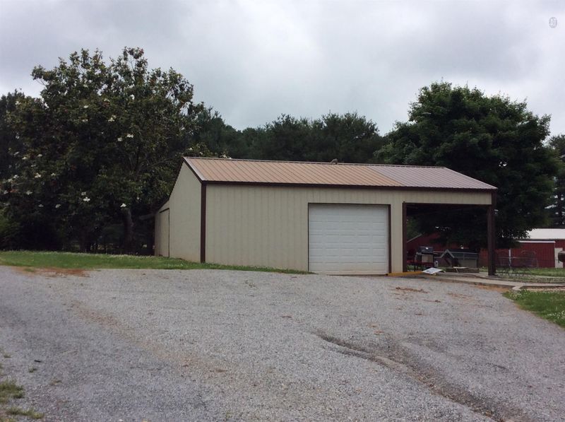 9211 Highway 49e, Orlinda, TN 37141