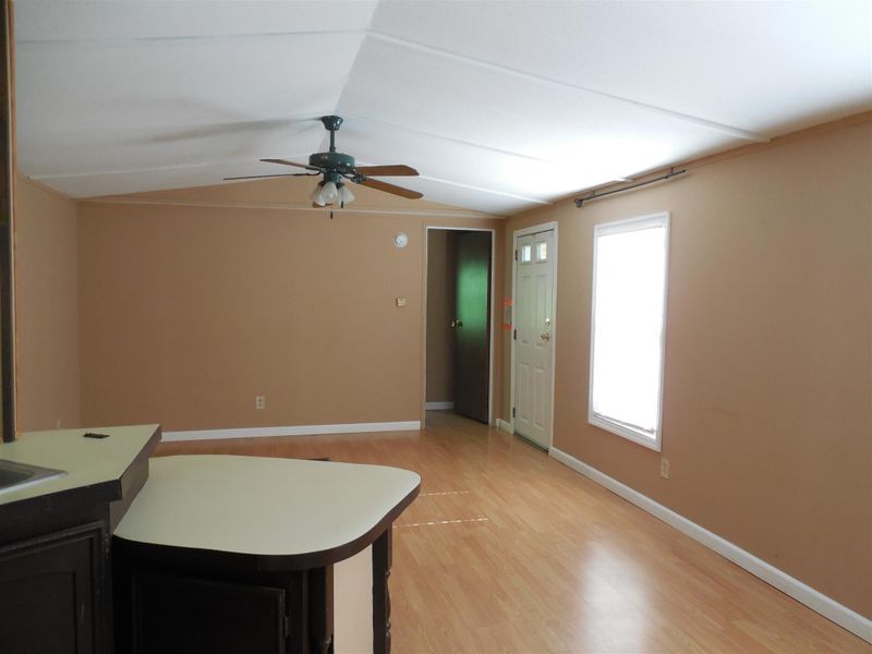 111 Opossum Hollow Rd, Watertown, TN 37184