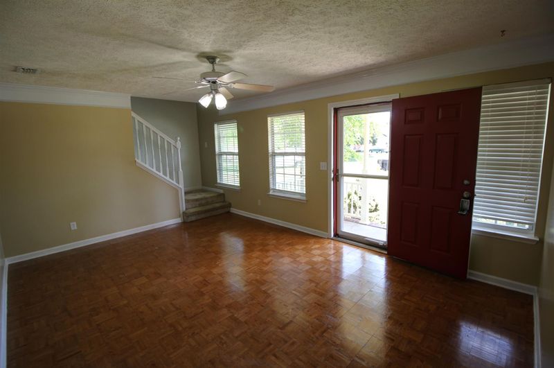 2411 Redland Ct, Murfreesboro, TN 37128