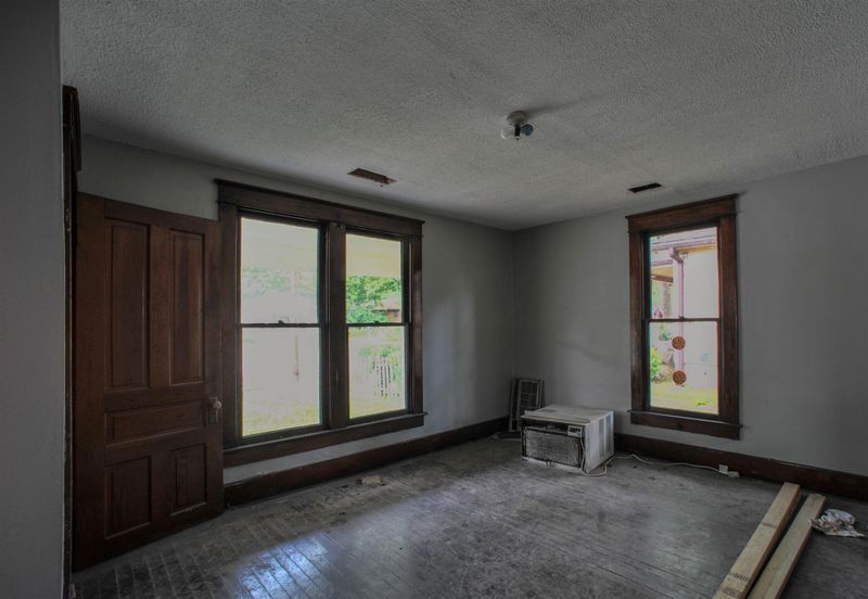 1121 N 7th St, Nashville, TN 37207