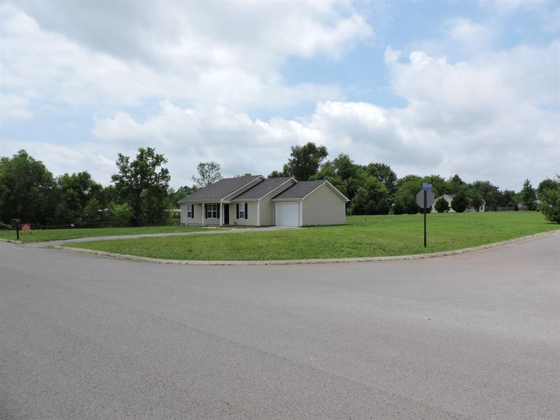 115 Anniston Dr, Murfreesboro, TN 37130