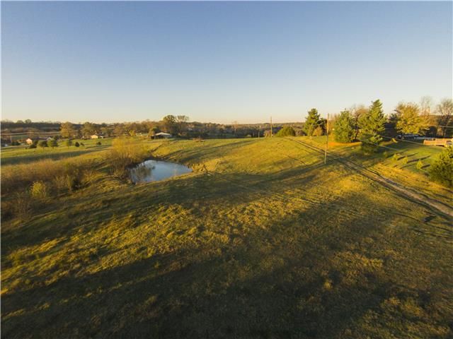 6877 Burkitt, Antioch, TN 37013