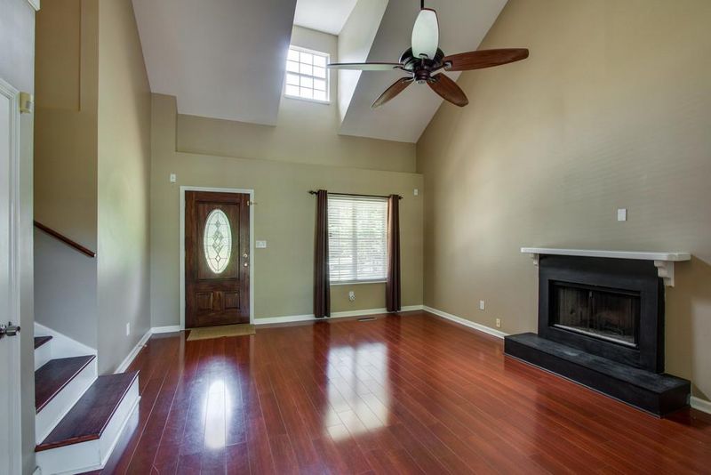 905 Point View Cir, Mount Juliet, TN 37122
