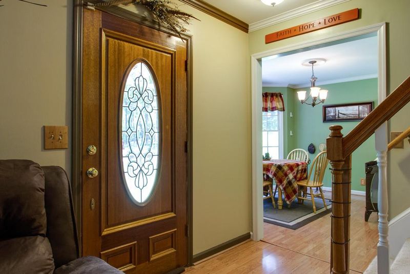 889 Thompson Rd, Pegram, TN 37143