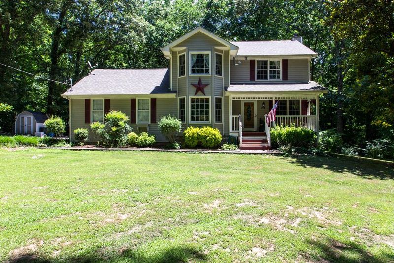 889 Thompson Rd, Pegram, TN 37143