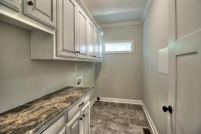 966 Graybar Ln, Nashville, TN 37204