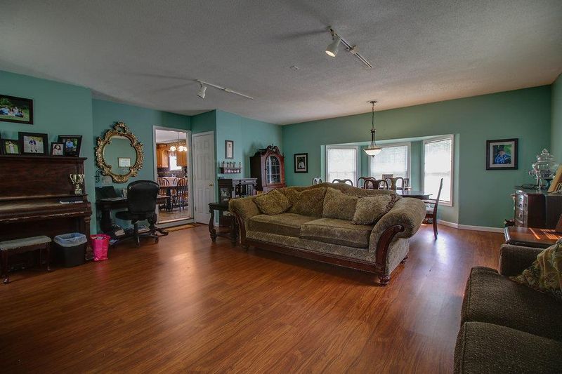 2518 Christopher Ln, Pleasant View, TN 37146