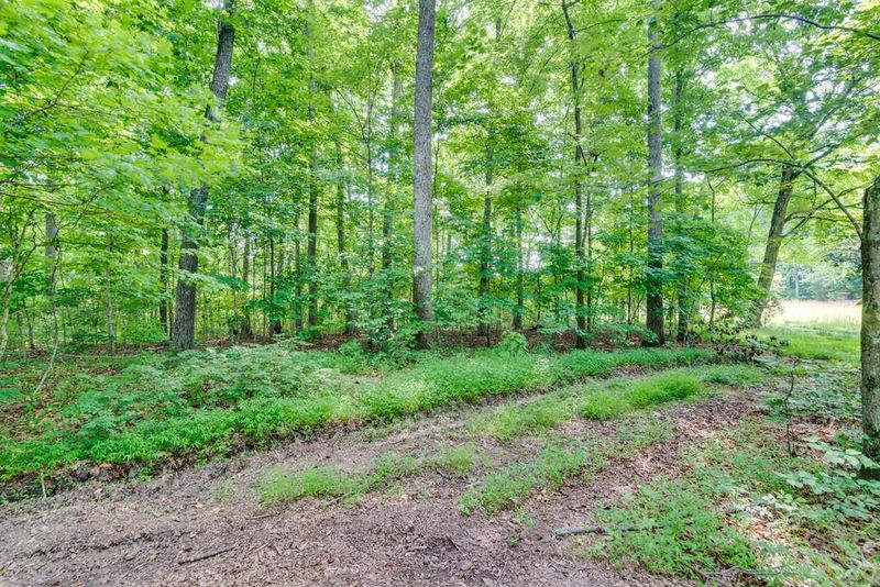 1090 Founders Ln, Kingston Springs, TN 37082