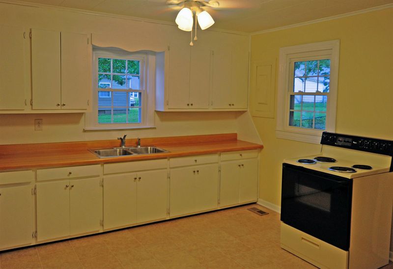 116 Sunset Ln, Columbia, TN 38401