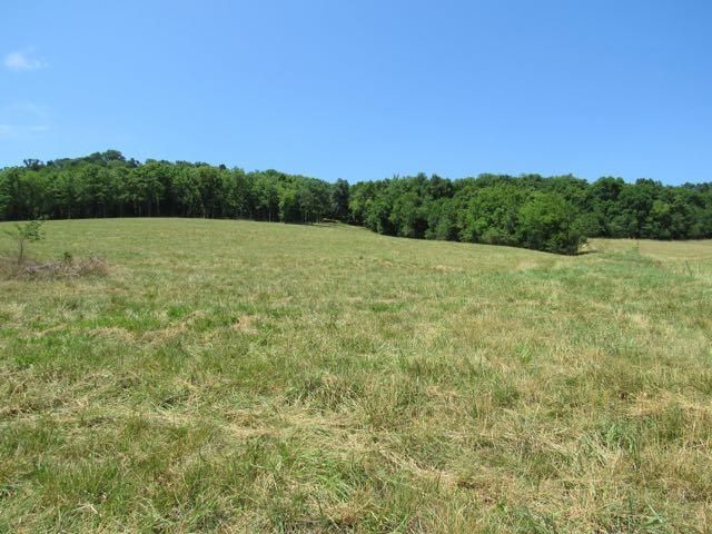 146 Farley Ln, Carthage, TN 37030