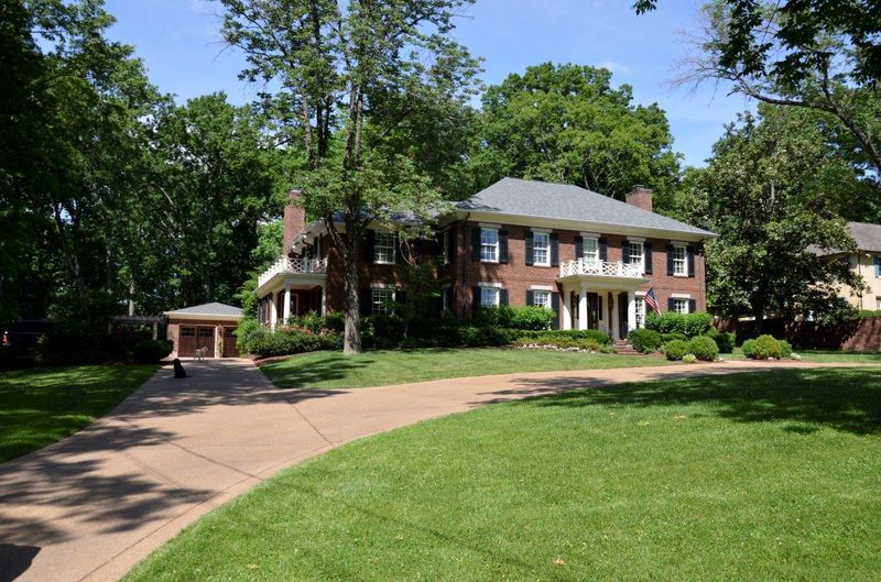 4412 Sheppard Pl, Nashville, TN 37205
