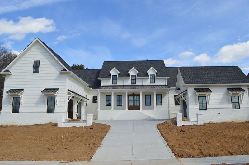 8835 Drosera Cir, College Grove, TN 37046